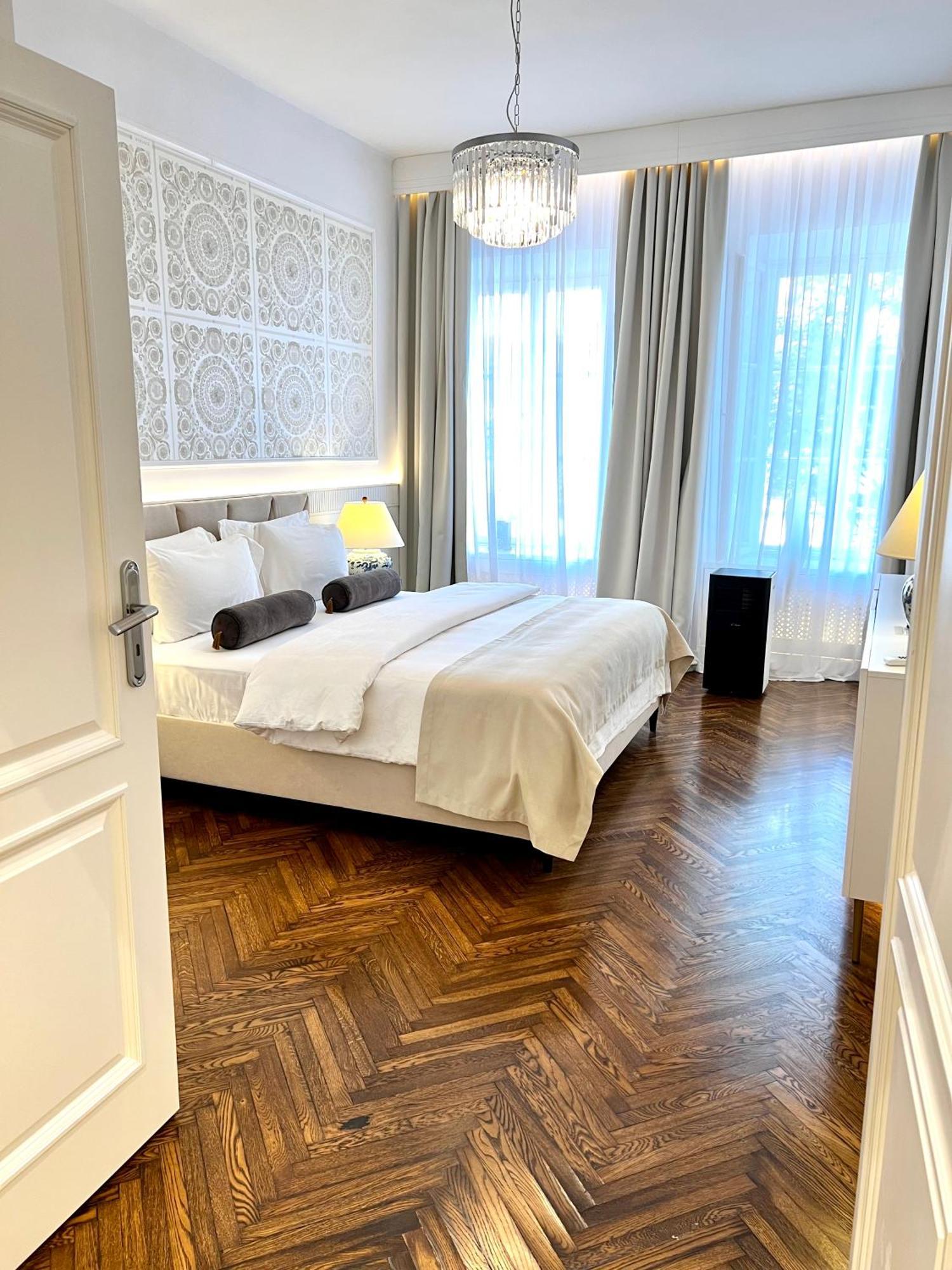 Mondrian Luxury Suites & Apartments Old Town Warsaw Ngoại thất bức ảnh